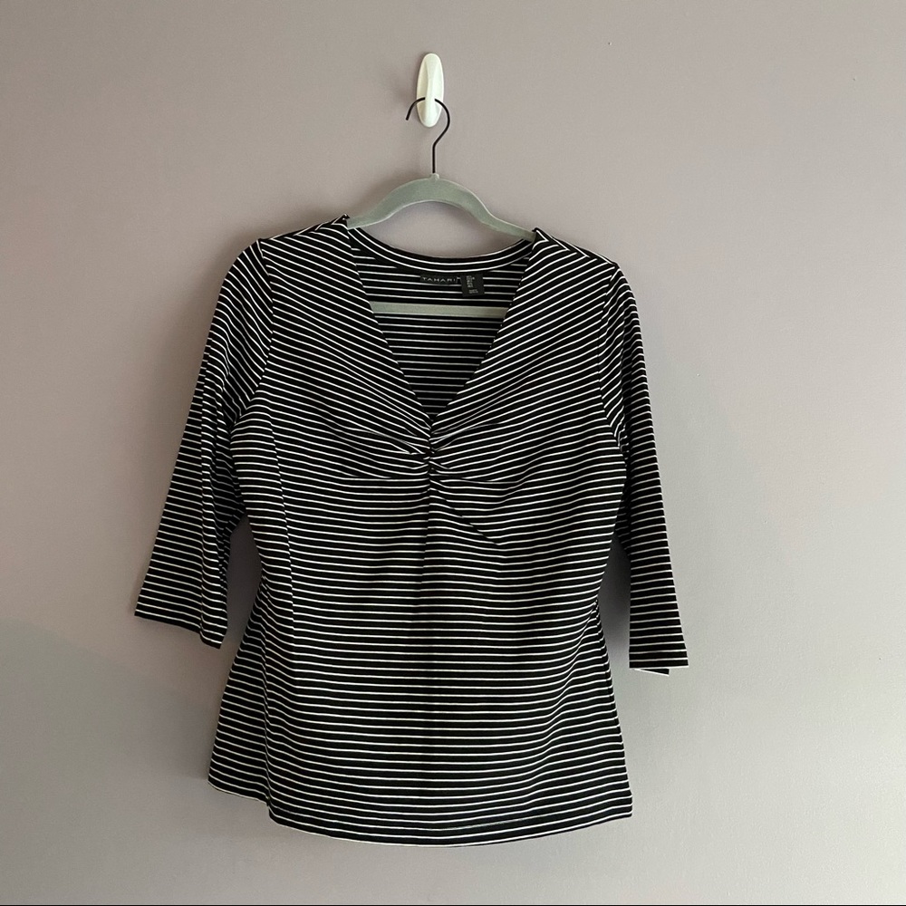 Tahari Striped Fitted 3/4 Sleeve Top NWOT